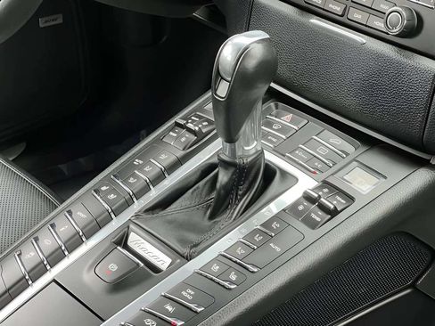 Used 2018 Porsche Macan GTS w/ Premium Package Plus AWD/4WD image 41
