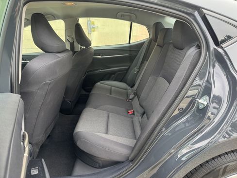 Used 2025 Toyota Camry LE image 24