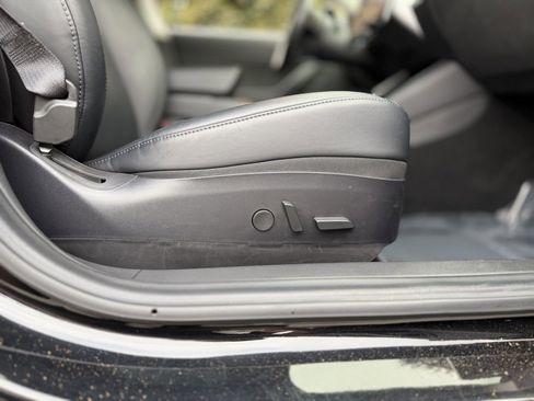 Used 2019 Tesla Model 3 Long Range image 35