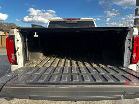 Used 2019 GMC Sierra 1500 Denali w/ Denali Ultimate Package image 25