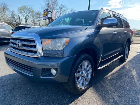 Used 2008 Toyota Sequoia Limited image 7