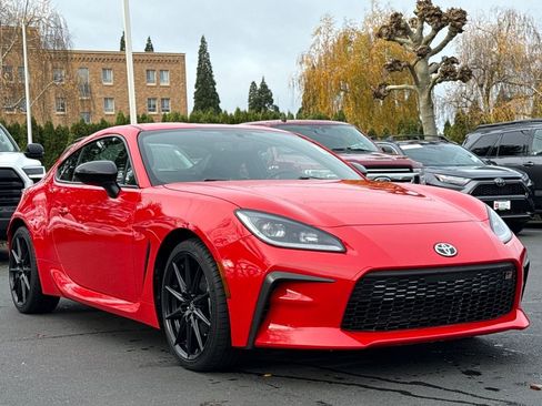 Certified 2023 Toyota GR86 Premium image 7