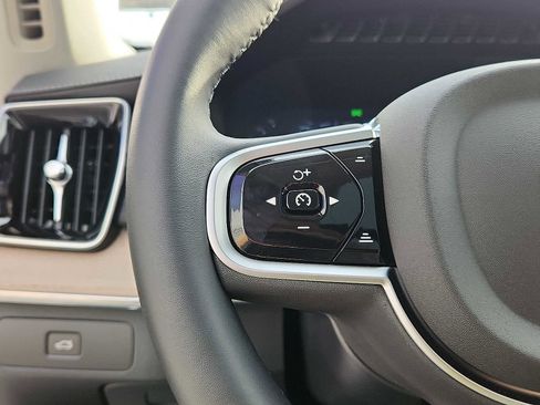 Used 2026 Volvo XC90 B6 Plus w/ Protection Package image 19