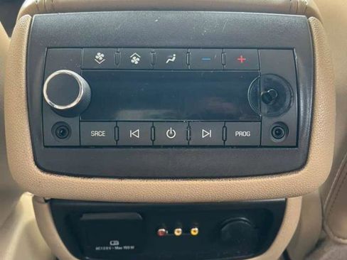 Used 2011 GMC Acadia Denali image 20