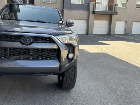 Used 2016 Toyota 4Runner SR5 Premium AWD/4WD image 11