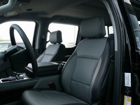 New 2025 Ford F150 Lariat w/ Equipment Group 502A High image 18