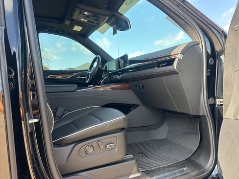 Certified 2024 Cadillac Escalade ESV Premium Luxury w/ Performance Package image 64