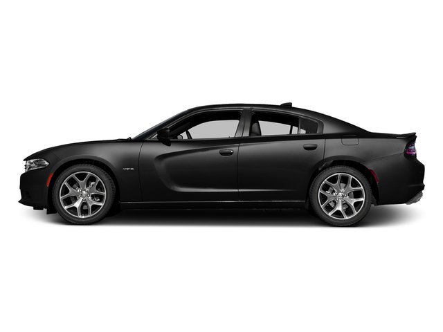 Used 2017 Dodge Charger R/T RWD image 2