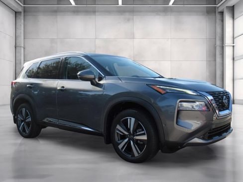 Used 2022 Nissan Rogue SL w/ SL Premium Package FWD image 1