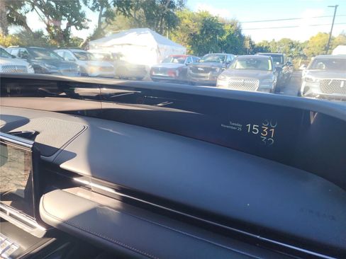 New 2026 Lincoln Nautilus Premier image 25