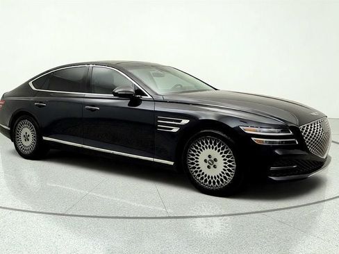 Used 2022 Genesis G80 2.5T w/ Advanced Package RWD image 3