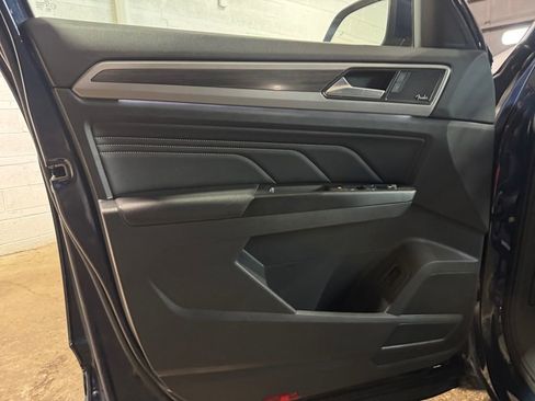 Used 2021 Volkswagen Atlas SEL Premium AWD/4WD image 14