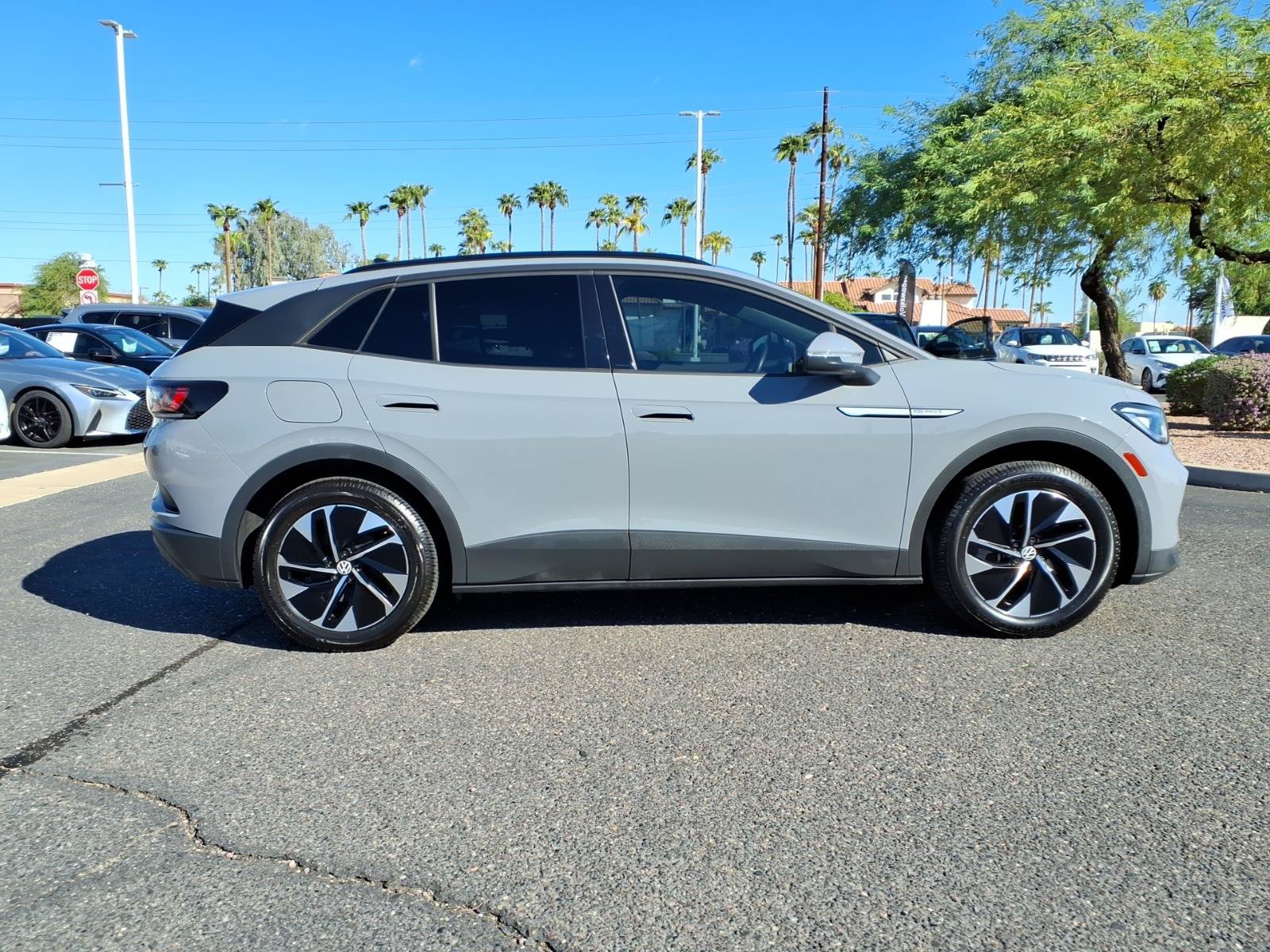 Used 2021 Volkswagen ID.4 Pro S AWD/4WD image 3