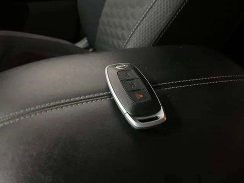 Used 2023 Nissan Pathfinder S AWD/4WD image 95