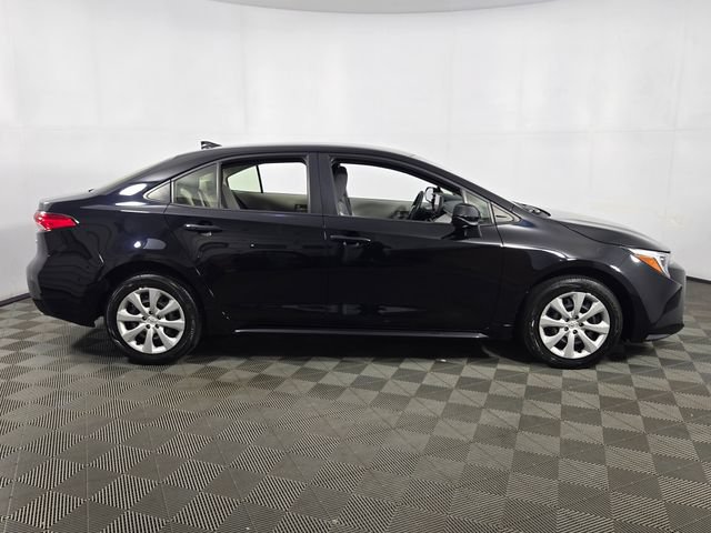 Used 2024 Toyota Corolla LE FWD image 10