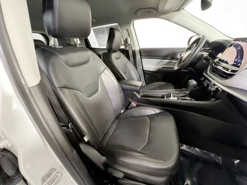 Used 2022 Jeep Compass Latitude image 26