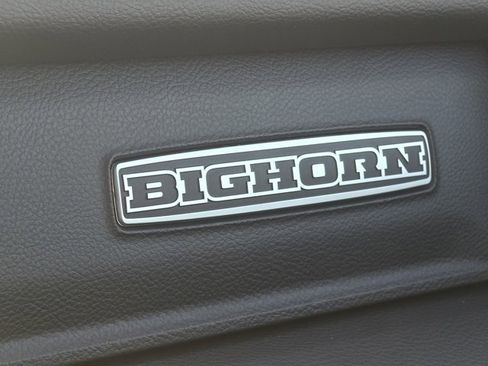 Used 2022 RAM 1500 Big Horn AWD/4WD image 25
