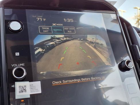 New 2025 Subaru Crosstrek 2.0i Premium image 31