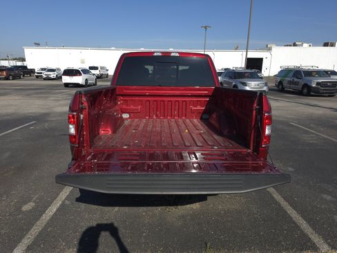 Used 2018 Ford F150 XLT w/ Equipment Group 302A Luxury RWD image 18