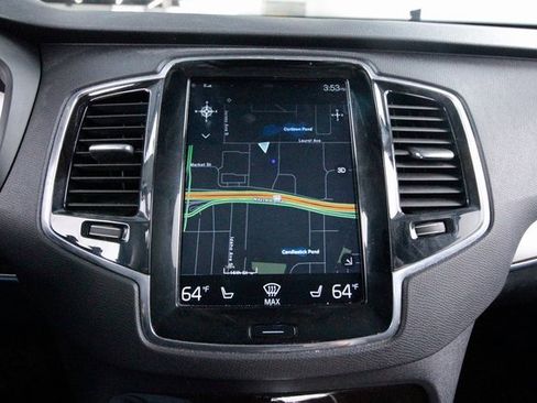 Used 2018 Volvo XC90 T6 Momentum w/ Convenience Package image 15