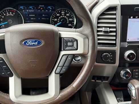 Used 2019 Ford F150 King Ranch w/ Equipment Group 601A Luxury AWD/4WD image 20