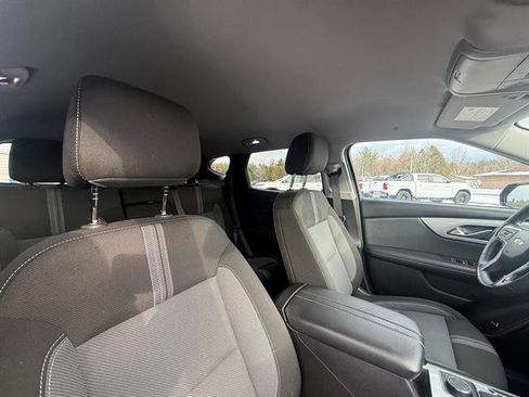 Used 2024 Chevrolet Blazer LT w/ Convenience Package image 16