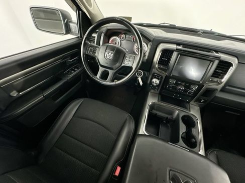 Used 2018 RAM 1500 Sport w/ Quick Order Package 26Q Night AWD/4WD image 9