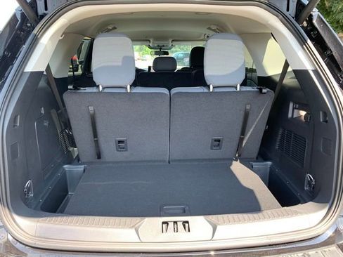 New 2025 Ford Explorer Active image 5