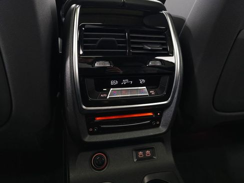 Used 2019 BMW X7 xDrive40i w/ M Sport Package image 35