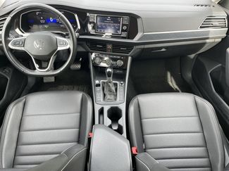 Used 2024 Volkswagen Jetta SE FWD video 2