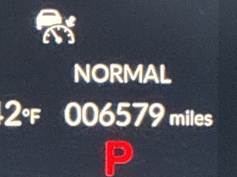 Used 2025 Honda CR-V Sport image 35