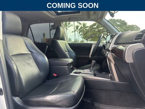Used 2019 Toyota 4Runner Limited RWD image 9