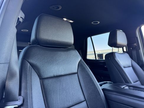 Certified 2022 Chevrolet Tahoe Z71 w/ Luxury Package image 22