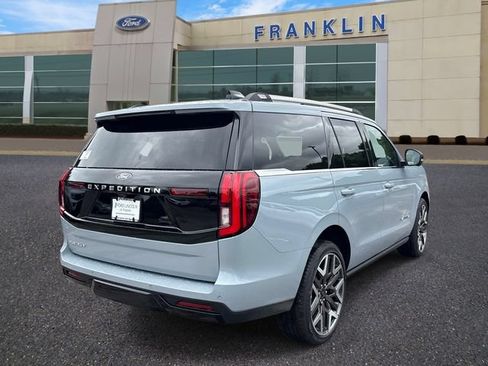 New 2027 Ford Expedition Platinum w/ Platinum Ultimate Package AWD/4WD image 7