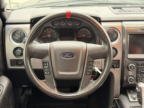 Used 2014 Ford F150 Raptor w/ Equipment Group 801A Luxury AWD/4WD image 17