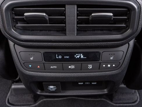 New 2025 Honda Pilot Elite image 26