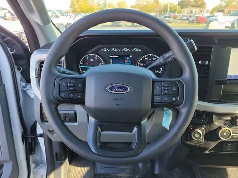 New 2025 Ford F450 XL image 21