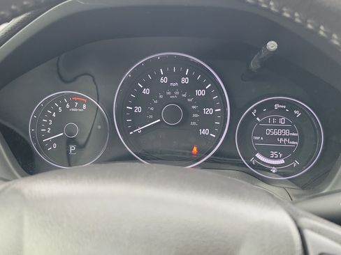 Used 2022 Honda HR-V Sport image 25