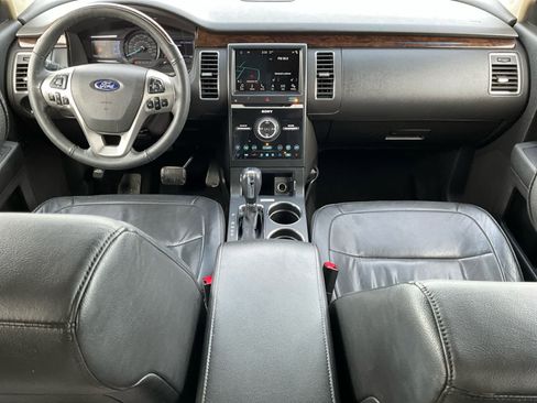 Used 2019 Ford Flex Limited image 15