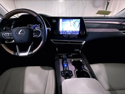 Used 2024 Lexus RX 350 Premium w/ Cold Area Package AWD/4WD image 22