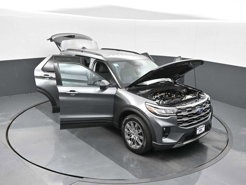 New 2026 Ford Explorer Active w/ Active Comfort Package image 26