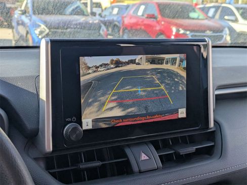 Used 2024 Toyota RAV4 XLE image 22