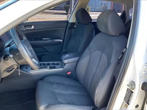 Used 2018 Kia Optima LX w/ Convenience Package image 10
