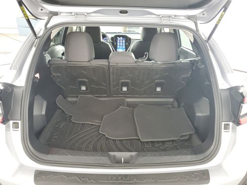 Used 2024 Subaru Crosstrek 2.0i Premium AWD/4WD image 32
