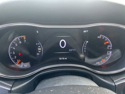 Used 2015 Jeep Grand Cherokee Limited image 13