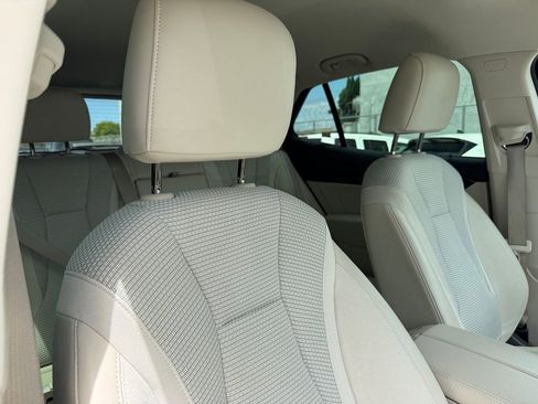 Used 2021 Buick Envision Preferred AWD/4WD image 2