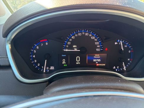 Used 2015 Cadillac SRX Premium image 6