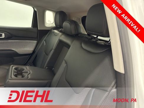 Used 2022 Jeep Compass Latitude w/ Convenience Group AWD/4WD image 16