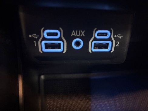 Used 2021 Dodge Durango SXT image 12