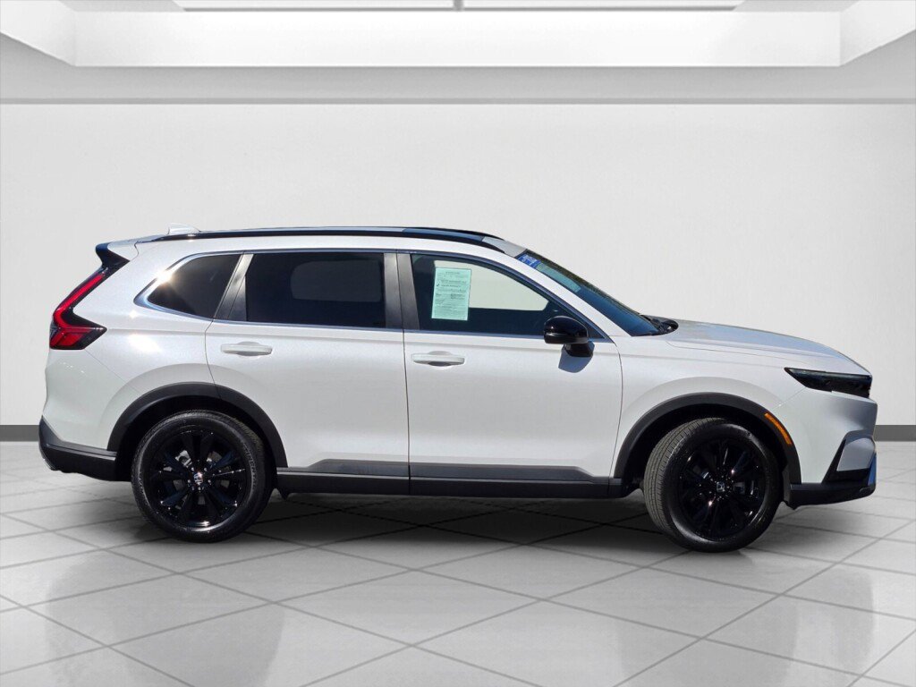 Certified 2025 Honda CR-V Sport Touring image 4